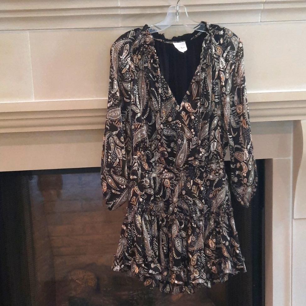 Sky To Moon Tiered Mini Dress. Size M